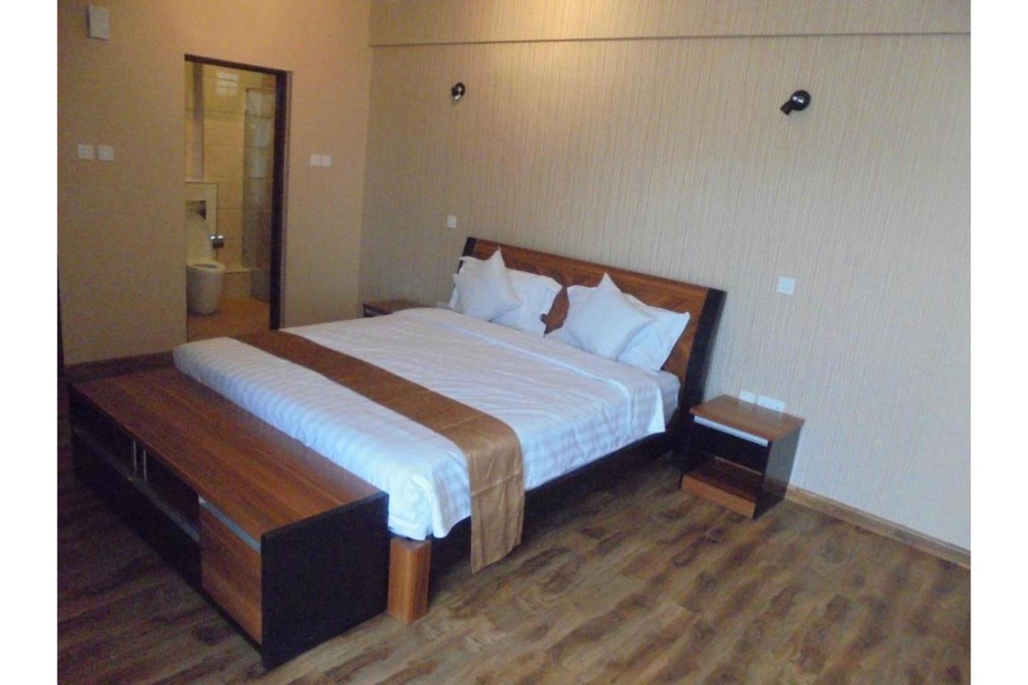 We Hotel & Suites نيروبي المظهر الخارجي الصورة