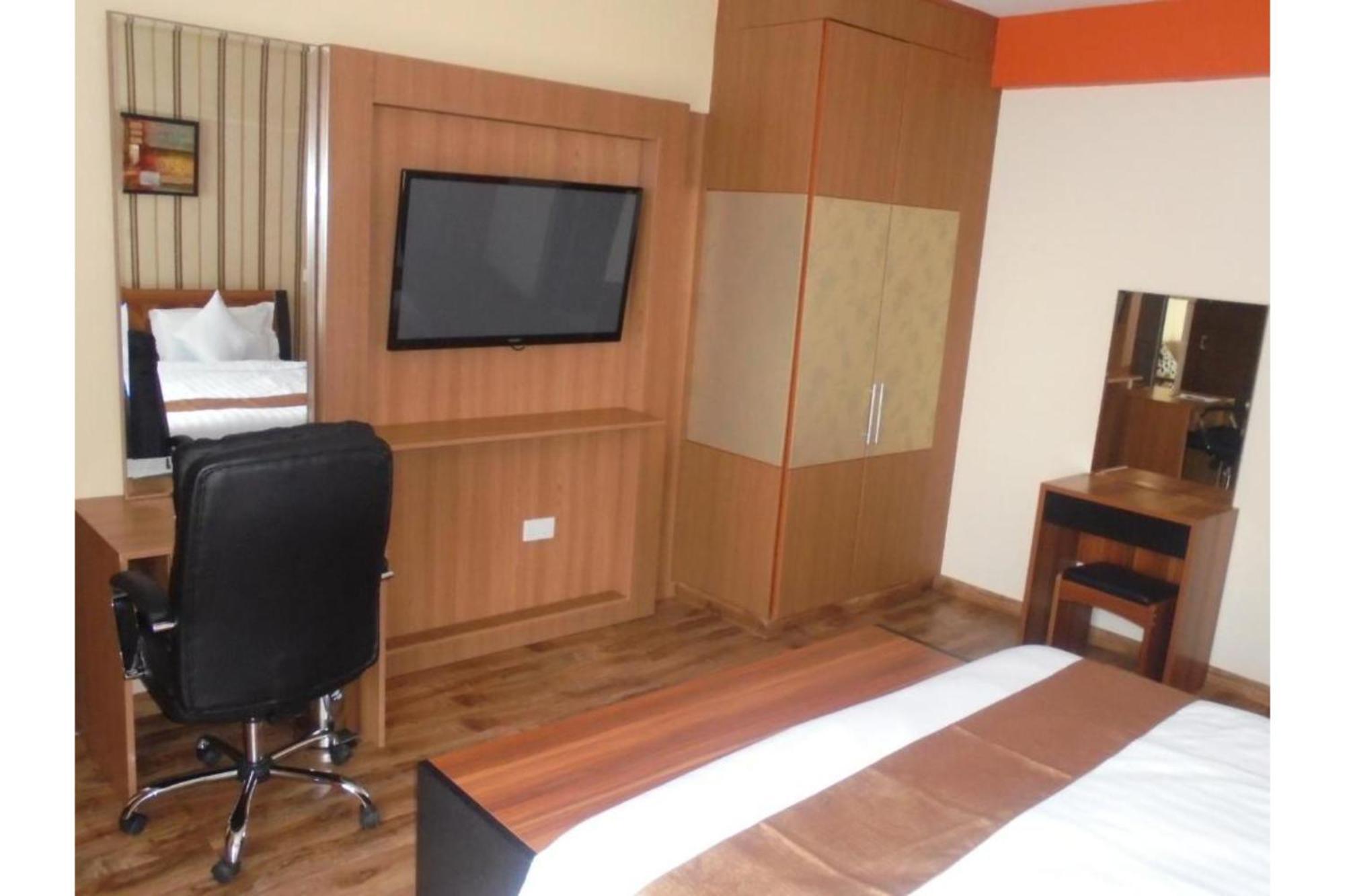 We Hotel & Suites نيروبي المظهر الخارجي الصورة