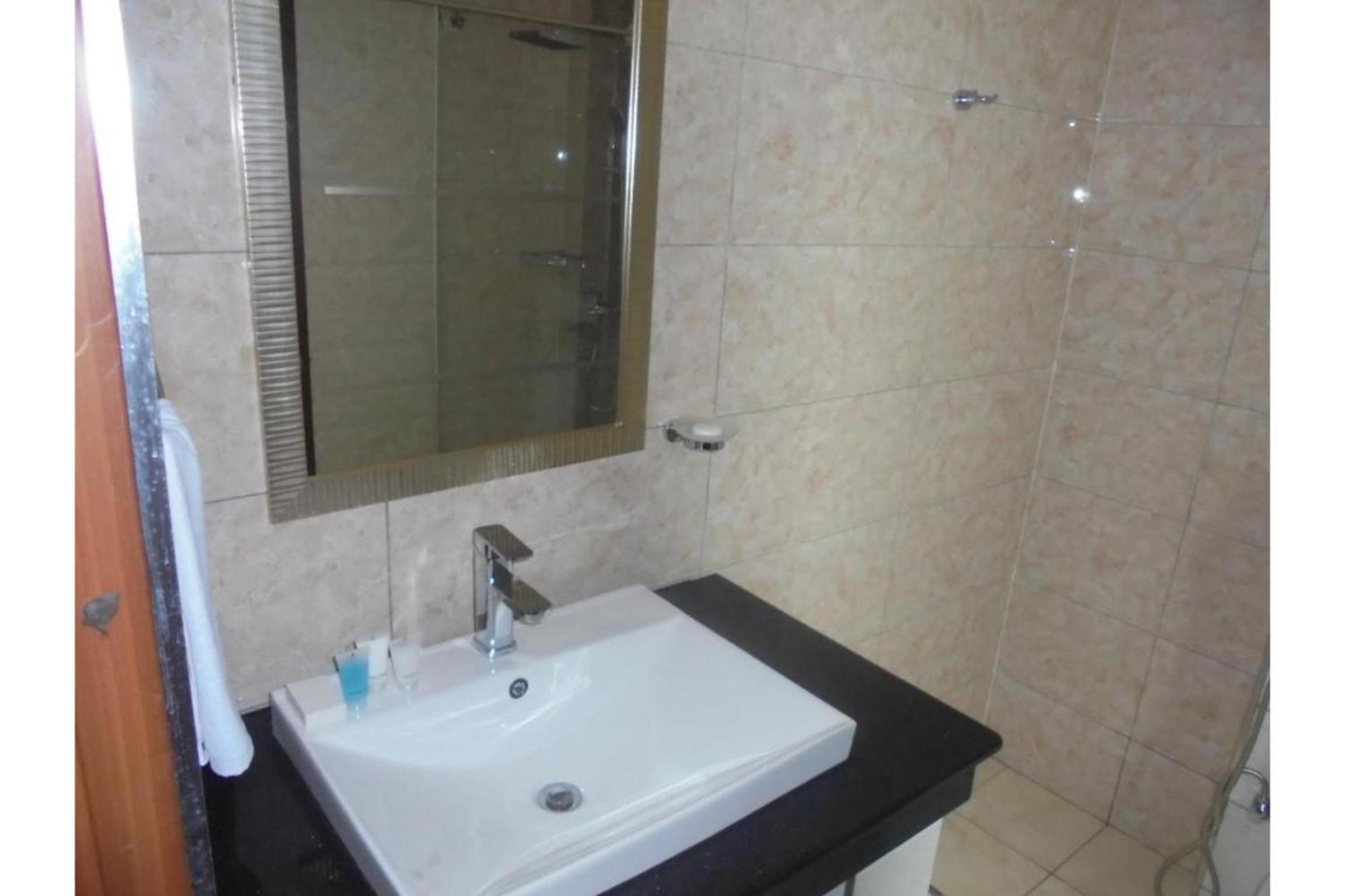 We Hotel & Suites نيروبي المظهر الخارجي الصورة
