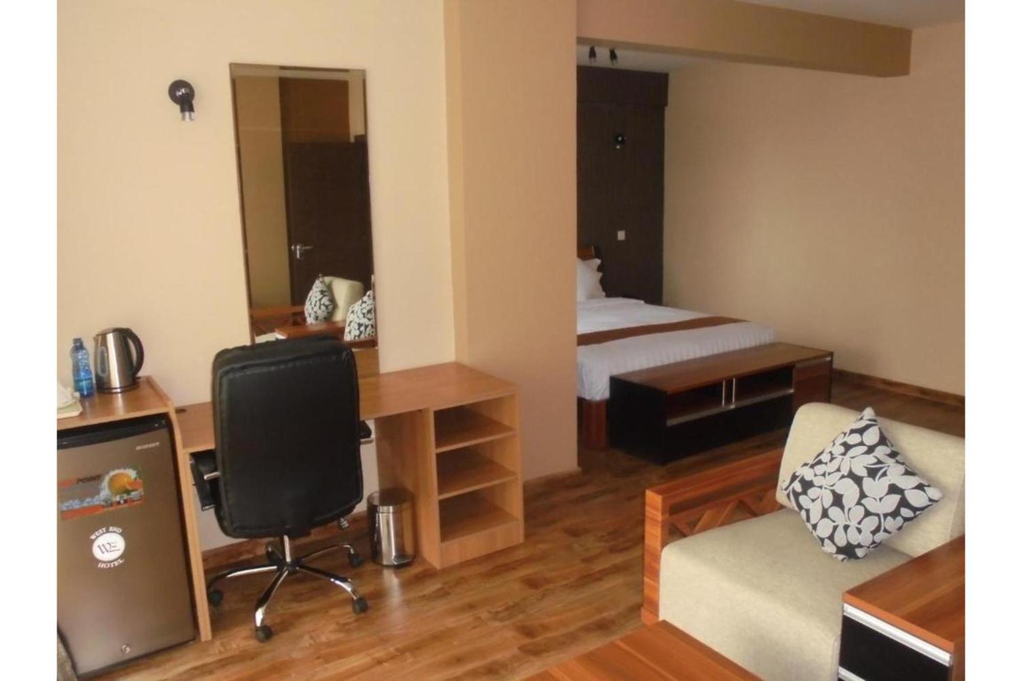 We Hotel & Suites نيروبي المظهر الخارجي الصورة