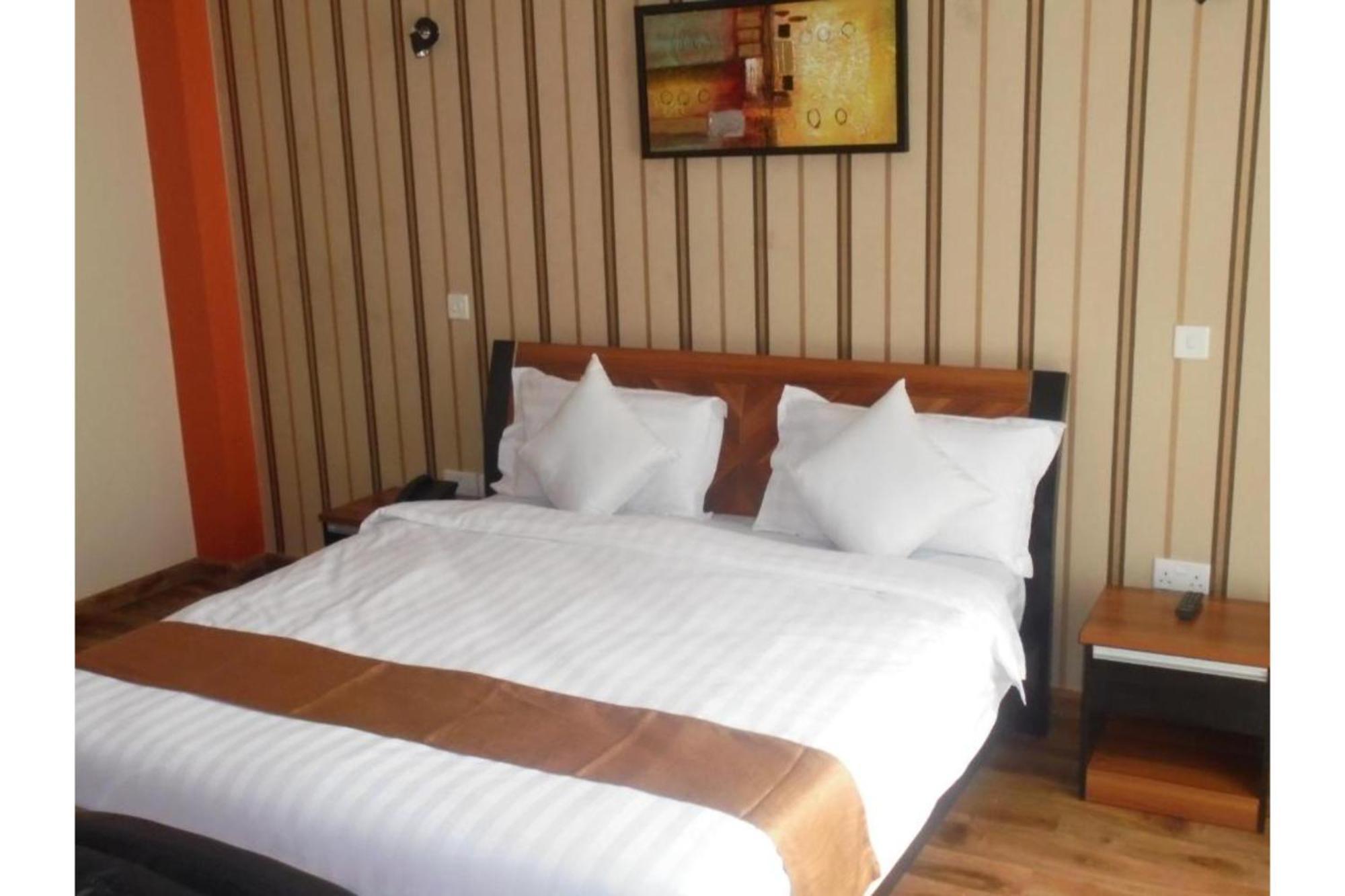 We Hotel & Suites نيروبي المظهر الخارجي الصورة
